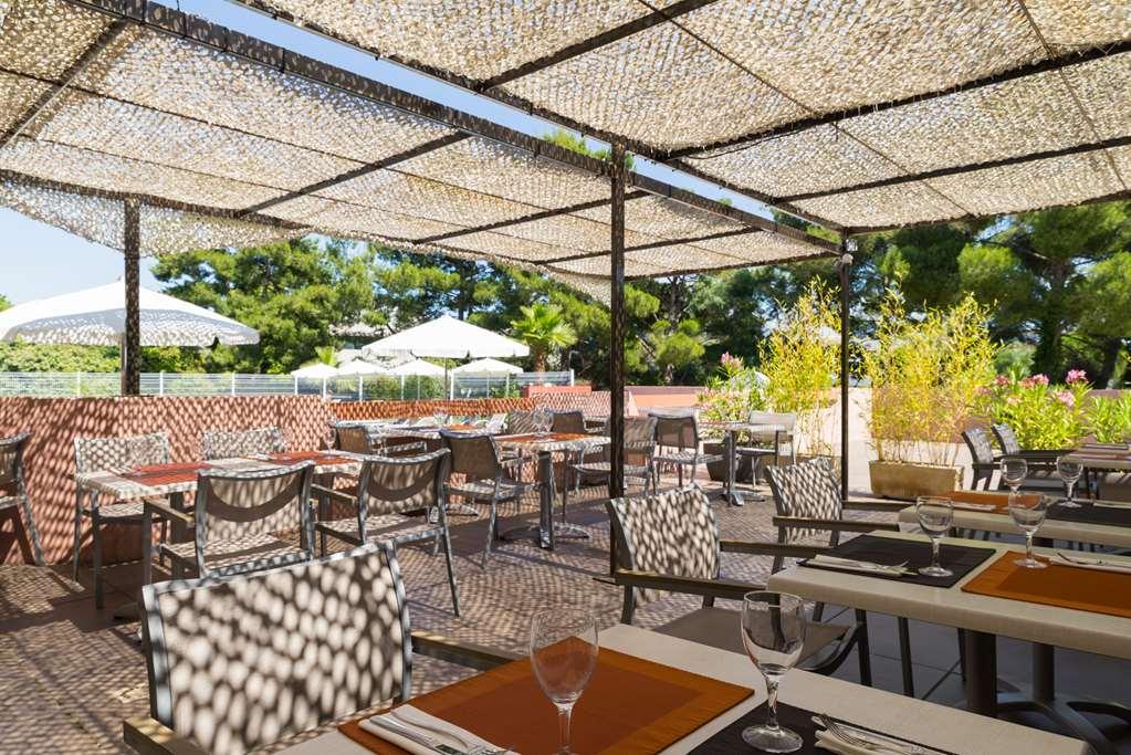 The Originals City, Le Mas De Grille, Montpellier Sud Сен-Жан-де-Веда Ресторан фото