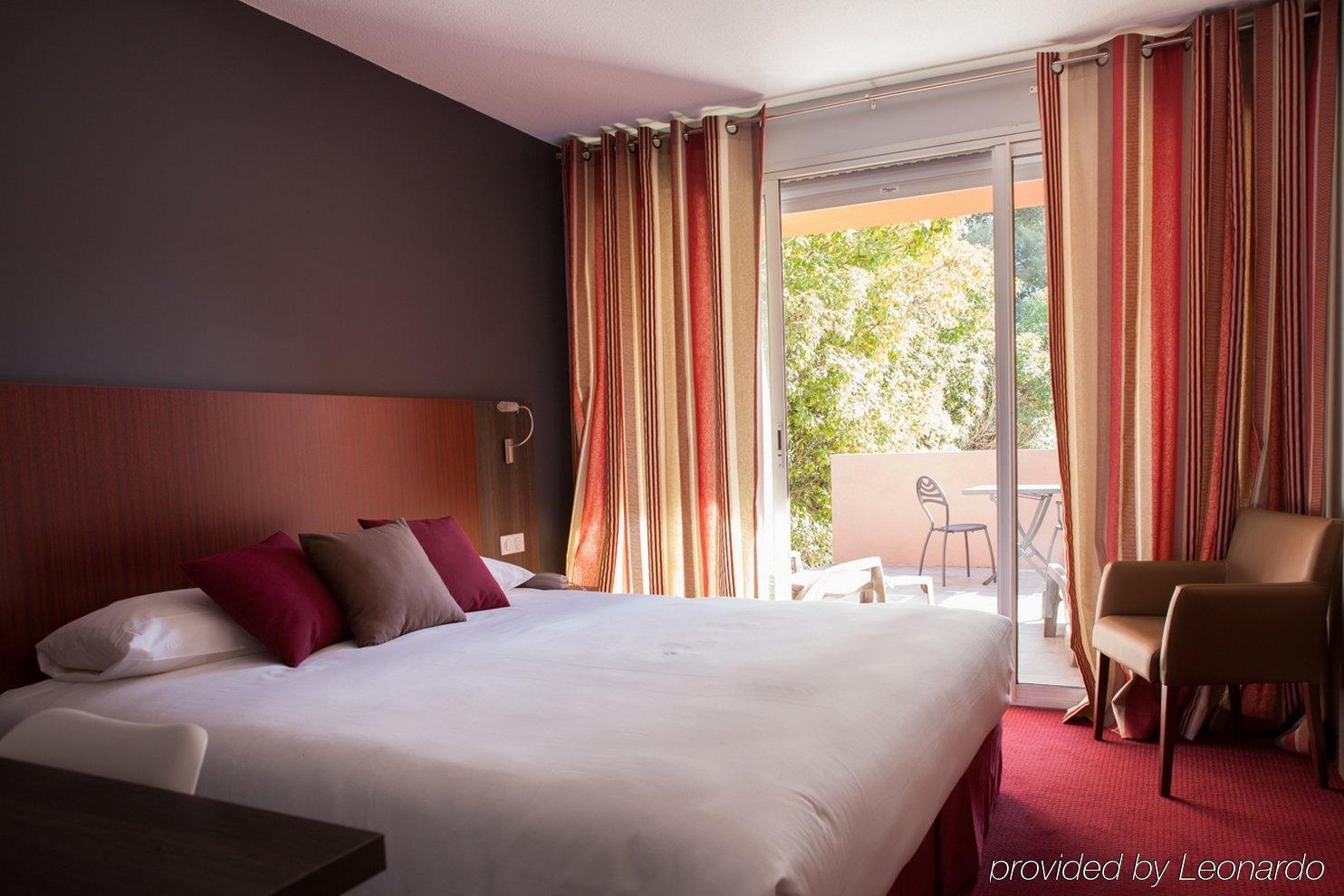 The Originals City, Le Mas De Grille, Montpellier Sud Сен-Жан-де-Веда Экстерьер фото