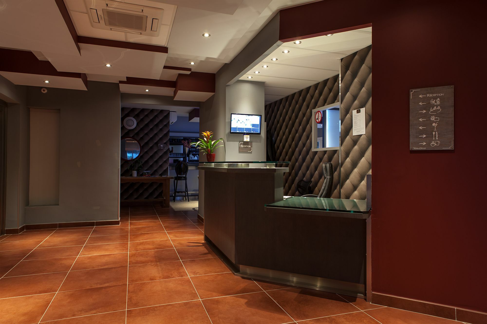 The Originals City, Le Mas De Grille, Montpellier Sud Сен-Жан-де-Веда Экстерьер фото